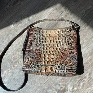 Crossbody purse